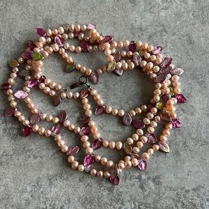 Cloture shop Woman’s pearls necklace